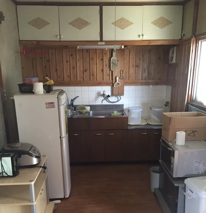 遺品整理 作業前 キッチン
