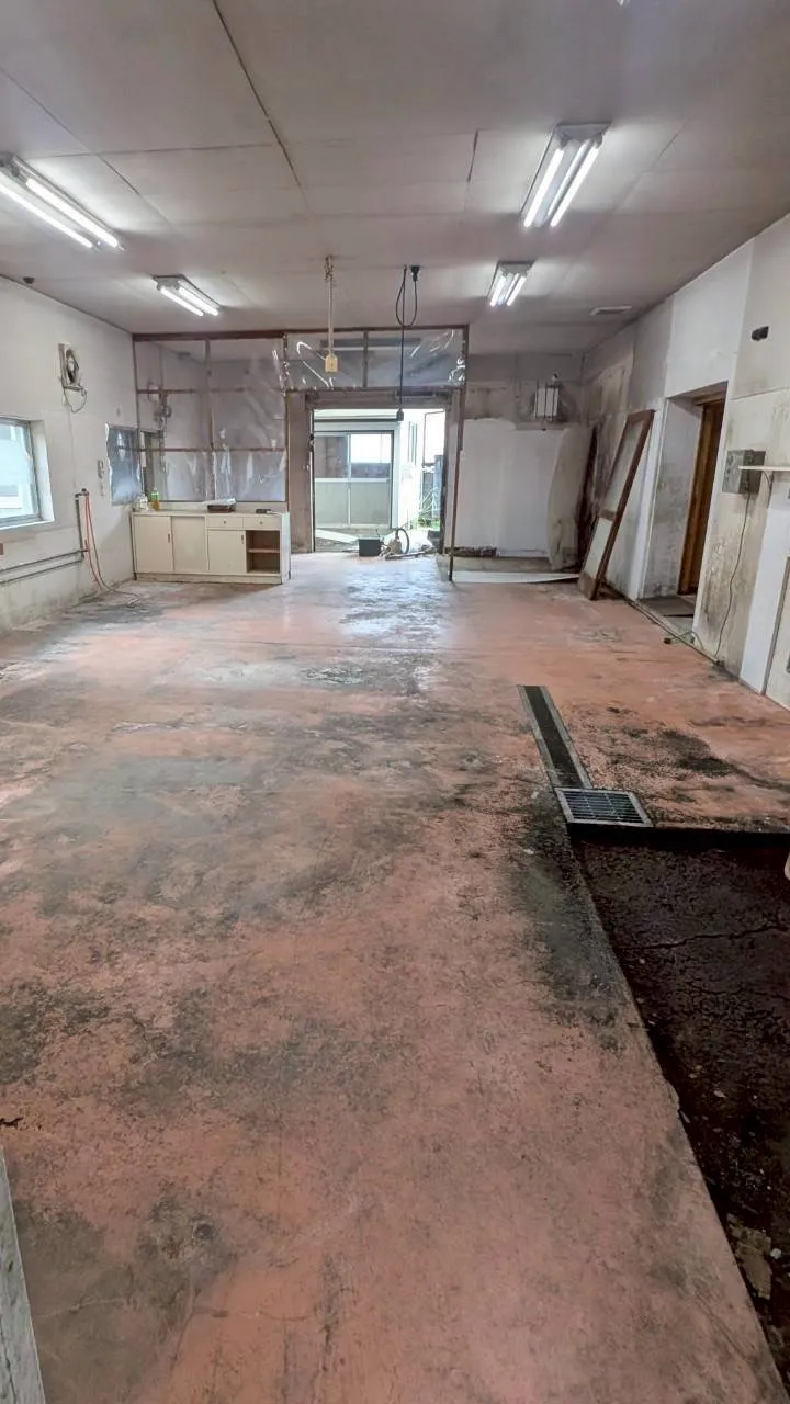 店舗片付け 作業後
